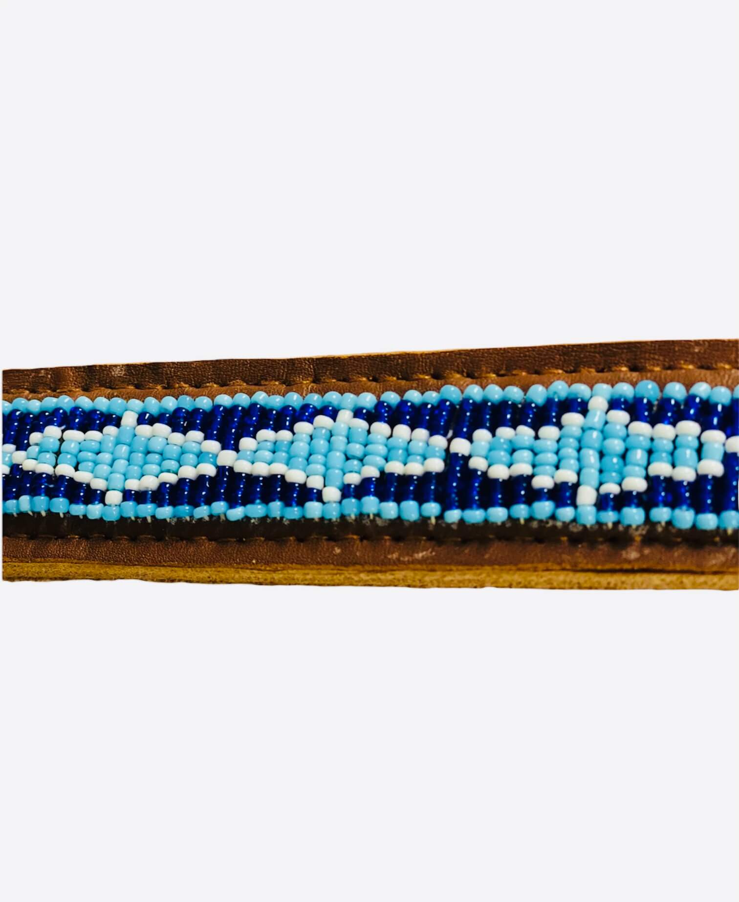 Collar Madagascar image 3